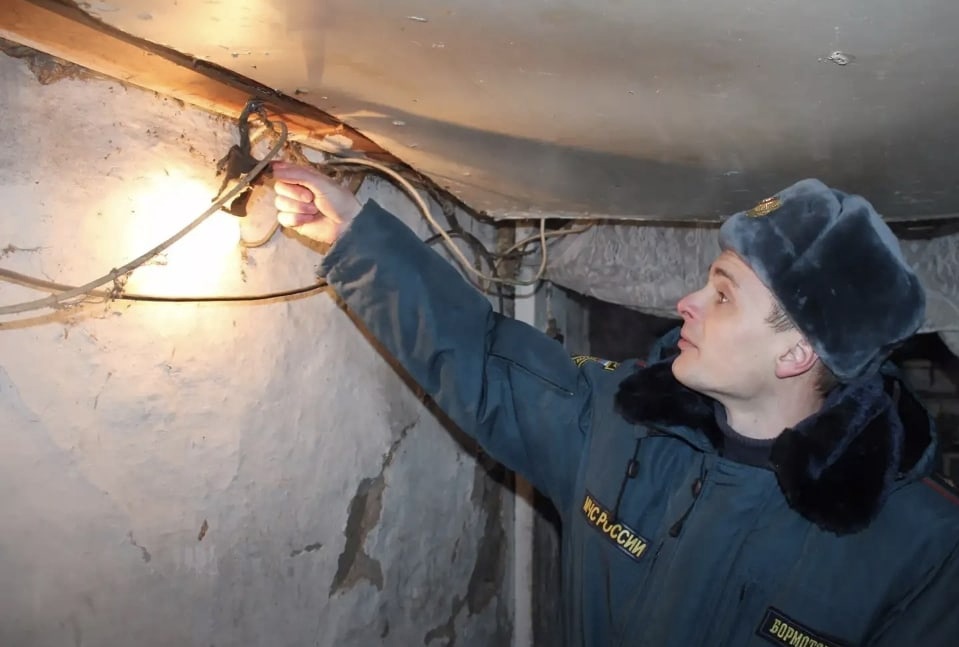 Из-за неисправной электропроводки на Бору гибнут люди