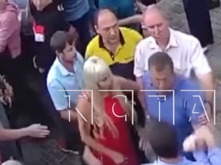 Борский застройщик, избивший экологов сорвавших незаконную стройку - сам сорвал судебное заседание