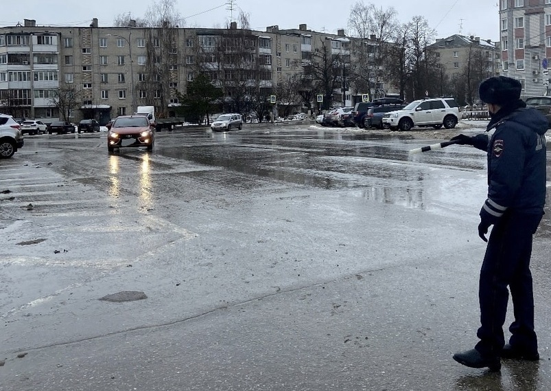 На Бору проверили такси, не обошлось без нарушений