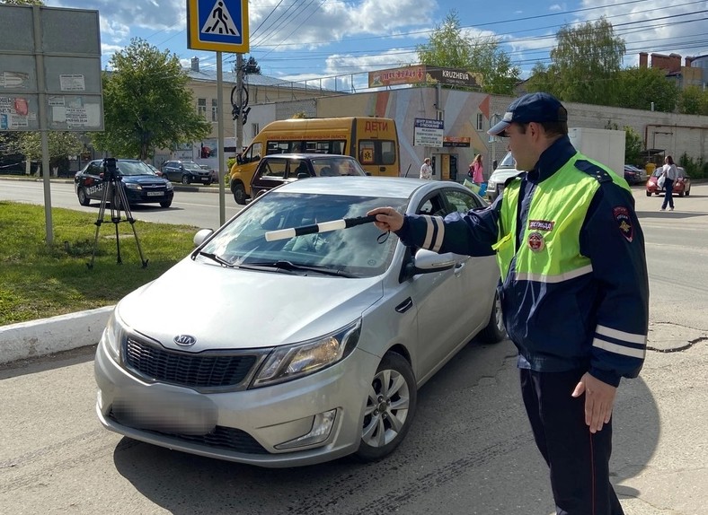 Почти 200 нетрезвых водителей выявили на дорогах с начала года на Бору