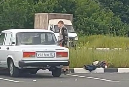 Неадекватный вредитель орудует на борской парковке