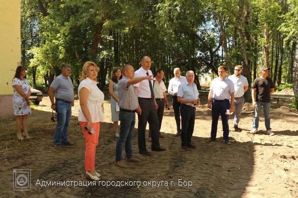 Борский мэр проинспектировал благоустройство в Неклюдово