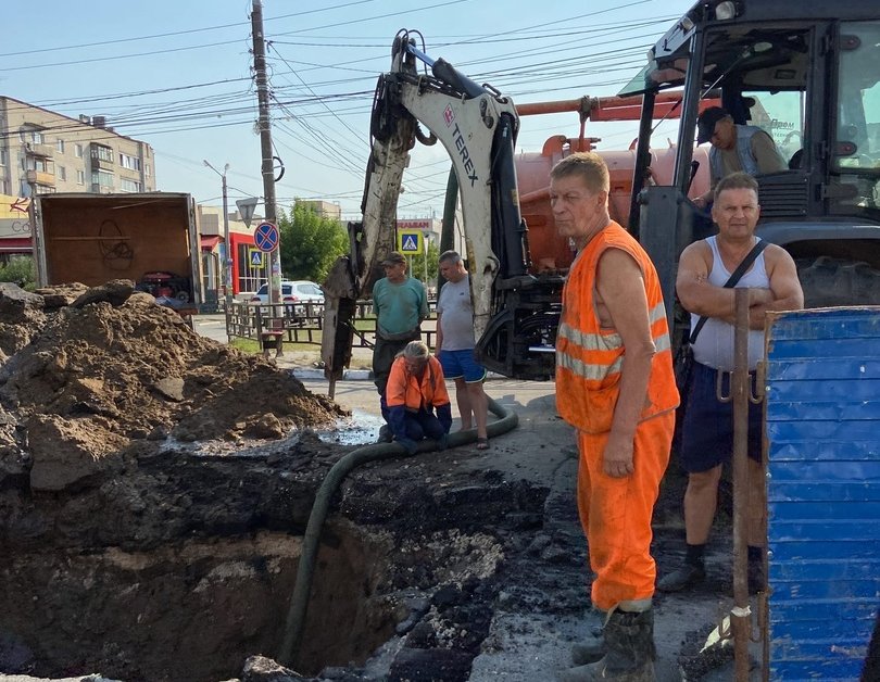Грандиозные раскопки в центре Бора