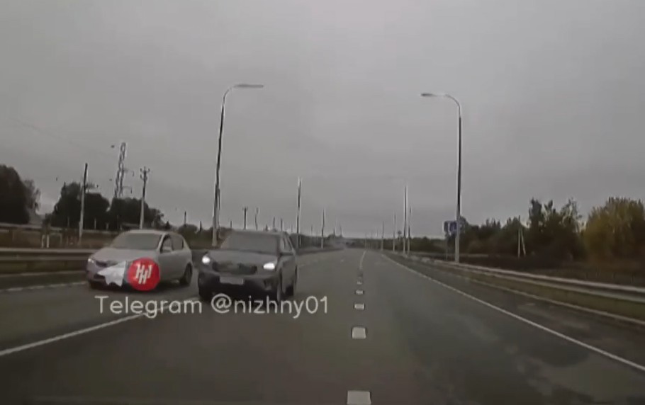 Лихой гонщик на борской дороге