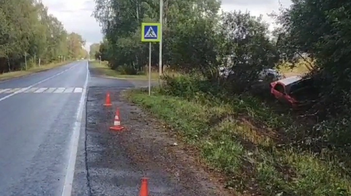 Toyota опрокинулась в кювет на Бору 8 сентября