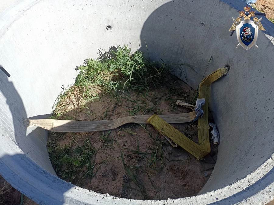 Мужчину насмерть засыпало землёй на Бору