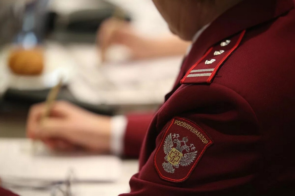 Жители Бора жалуются на едкий запах