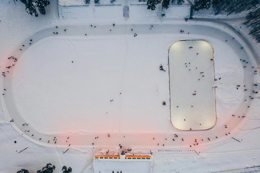 Хорошие новости! На Кварце заливают каток