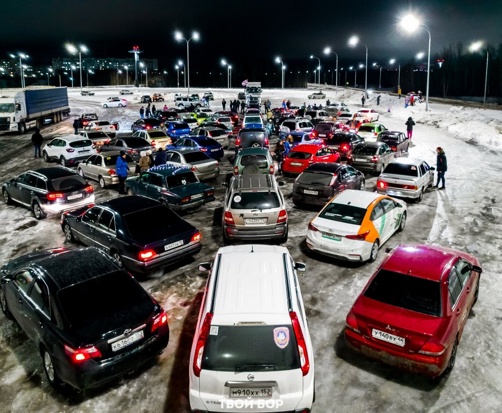 Самый массовый автофлешмоб прошёл на Бору