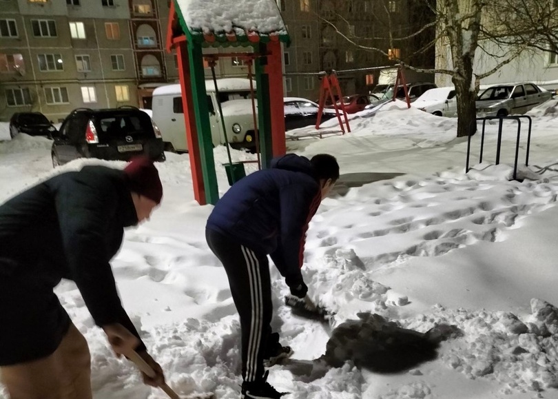 Правильная молодёжь в Большом Пикино