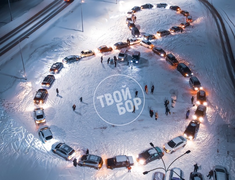 Самое масштабное поздравление с 8 марта на Бору