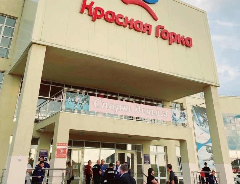 Сколько получают директора борских клубов и спортивных учреждений?