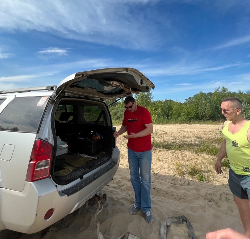 И снова Бор не без добрых людей