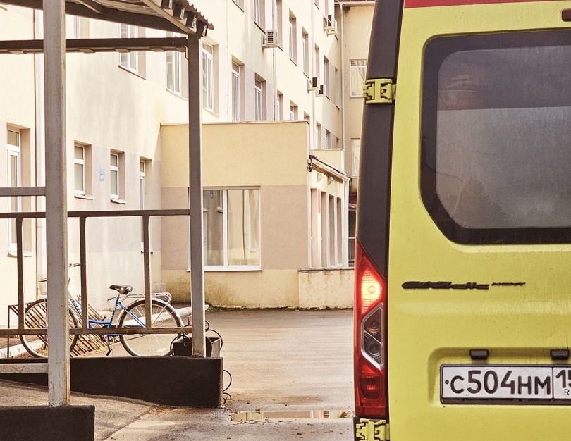 Тяжёлые травмы получил сотрудник борского "Благоустройства"