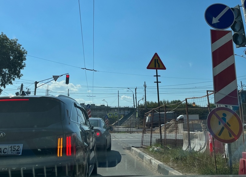 Новые ограничения дорожного движения на спуске с Борского моста