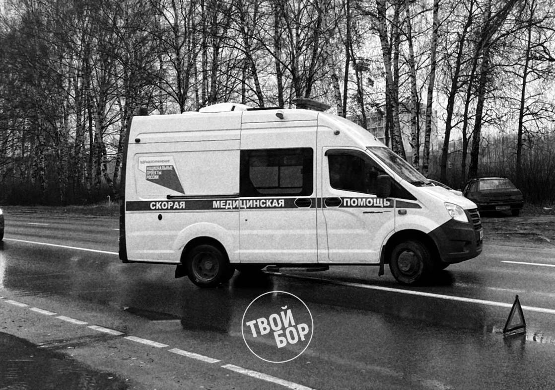 Мотоцикл сгорел в аварии на Бору