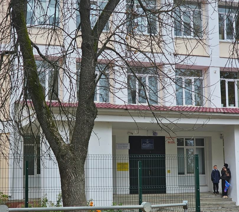 Школа №5 переживает потоп нечистотами