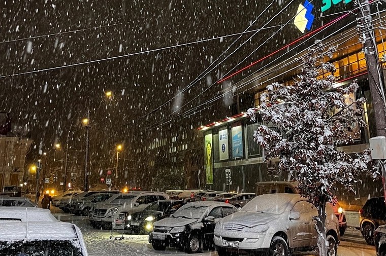 На Бор надвигается сильный снегопад