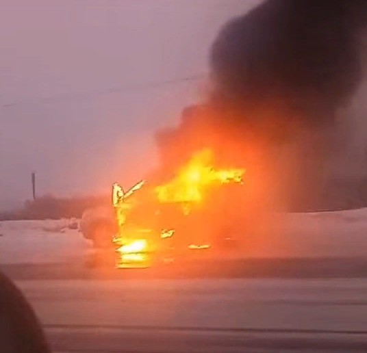 Автомобиль сгорел на Бору