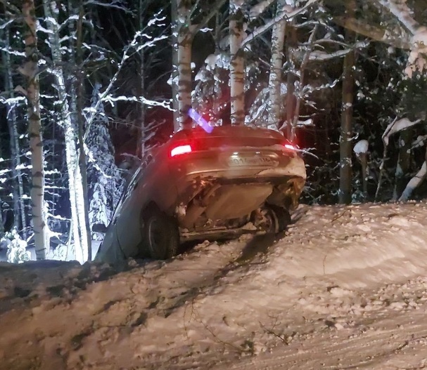 Коварная дорога между Между Заскочихой и Комаровым