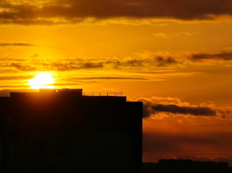 Сильная магнитная буря накрыла Землю