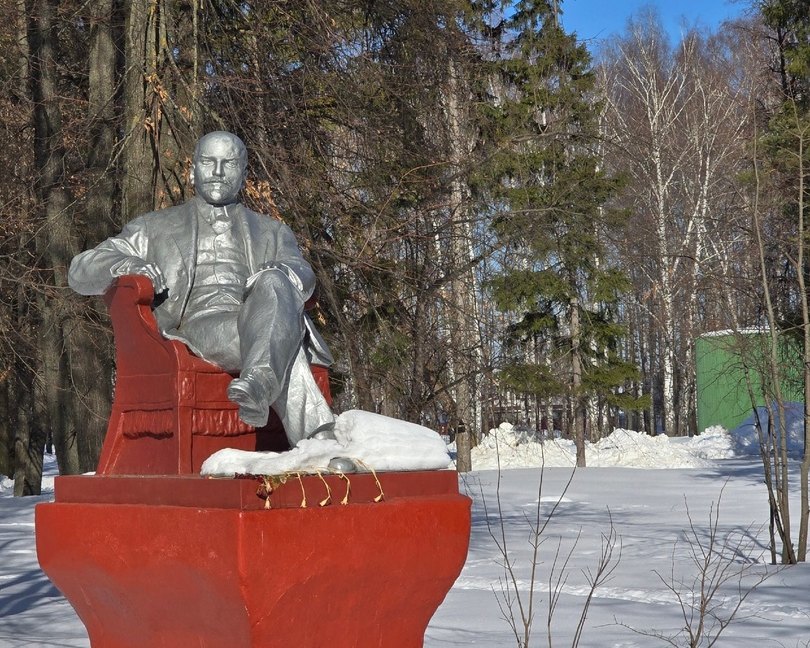 Правда ли, что в борском парке продают участок?