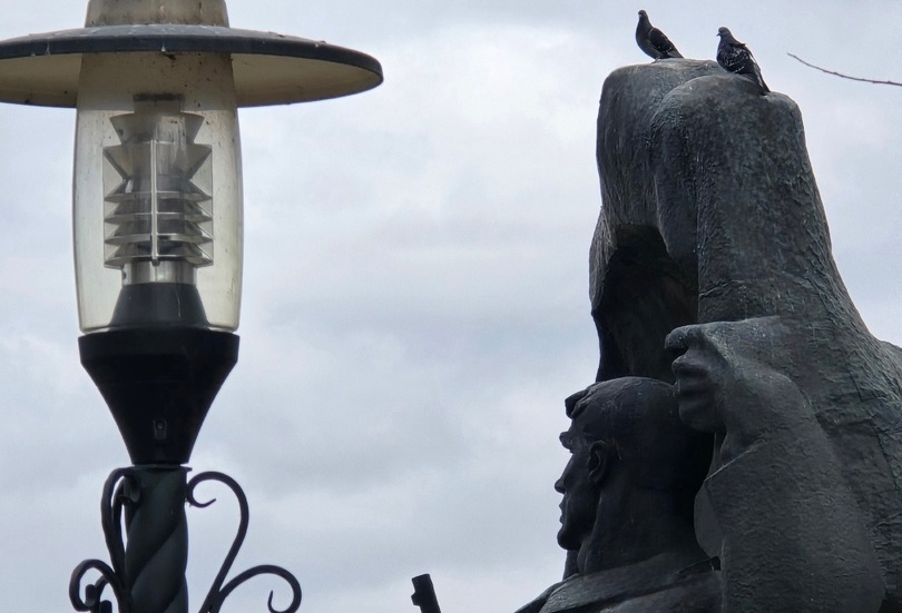 Тепло, пасмурно и дожди будут на Бору