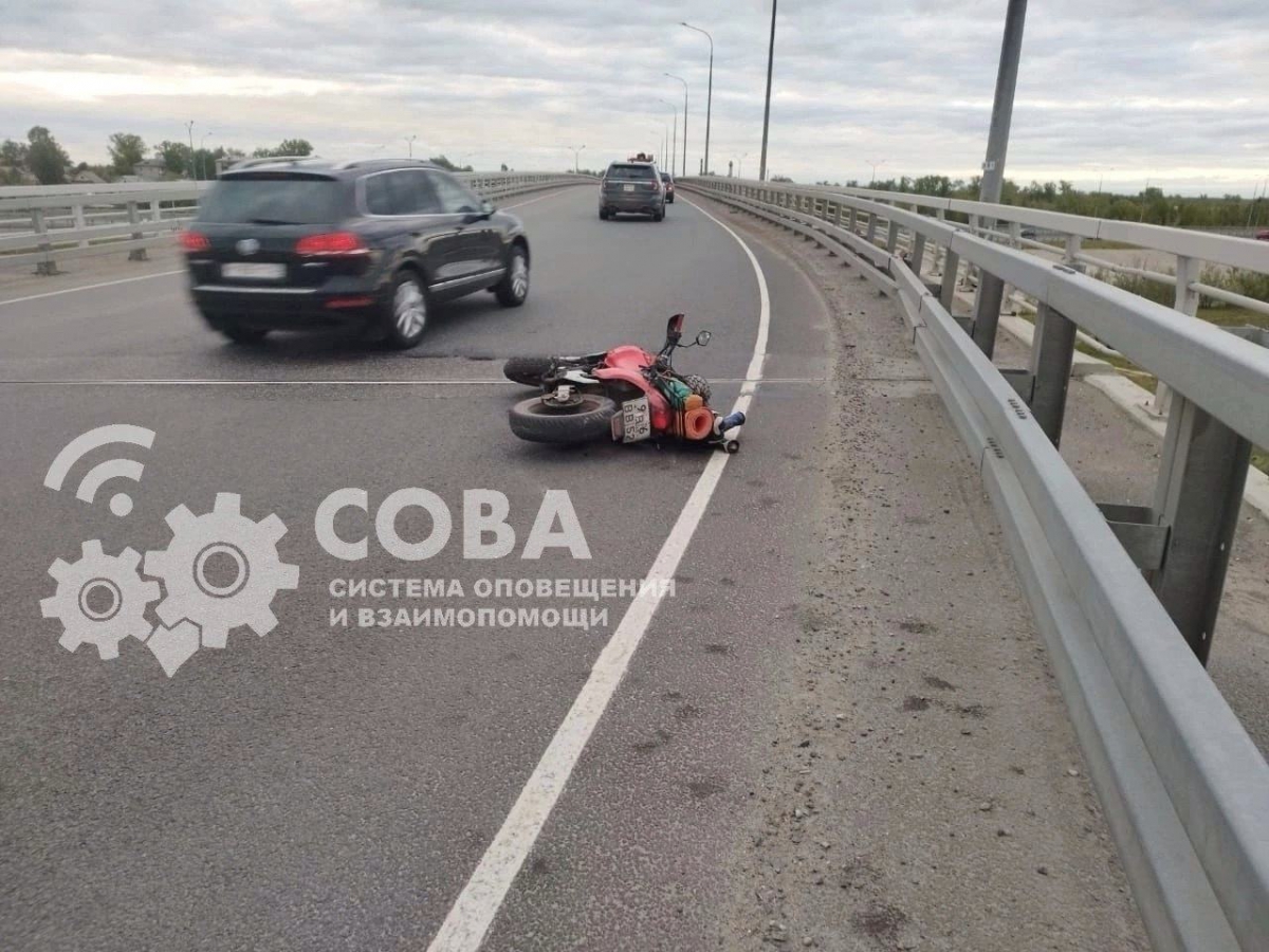 Мотоцикл опрокинулся на борской дороге