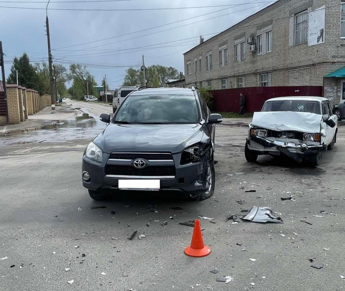 Борским автовладельцам неплохо поработать над внимательностью