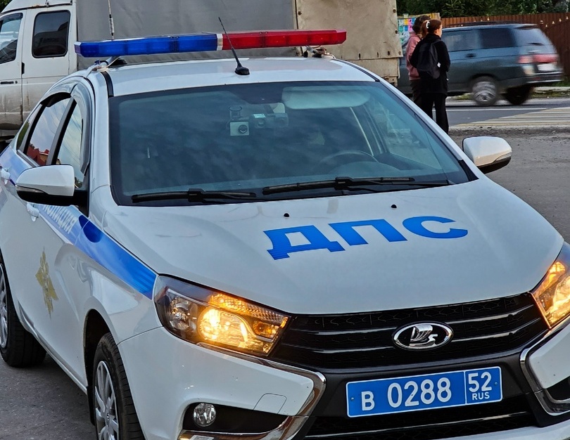 ДТП из дорогих автомобилей произошло на Бору