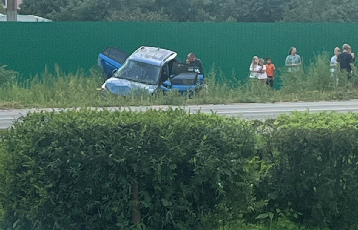 На Стекольном произошло жёсткое ДТП