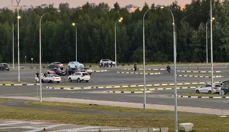 В Госдуме предложили аннулировать регистрацию за шумные авто