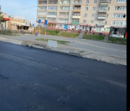 Новый асфальт в центре Бора