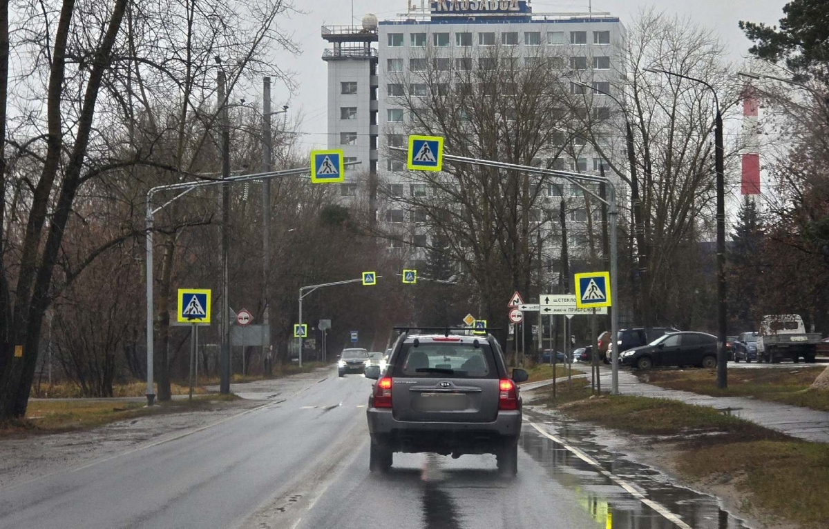 На Бору установили новые дорожные знаки