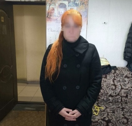 Нижегородские полицейские задержали борчанку со свертками