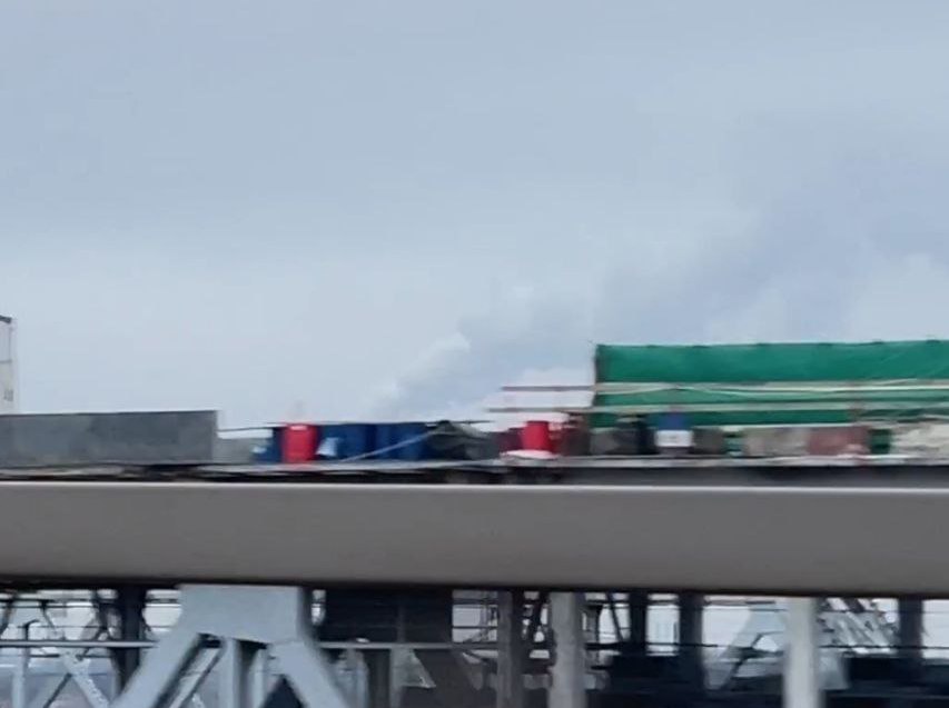Что-то необычное на Борском мосту