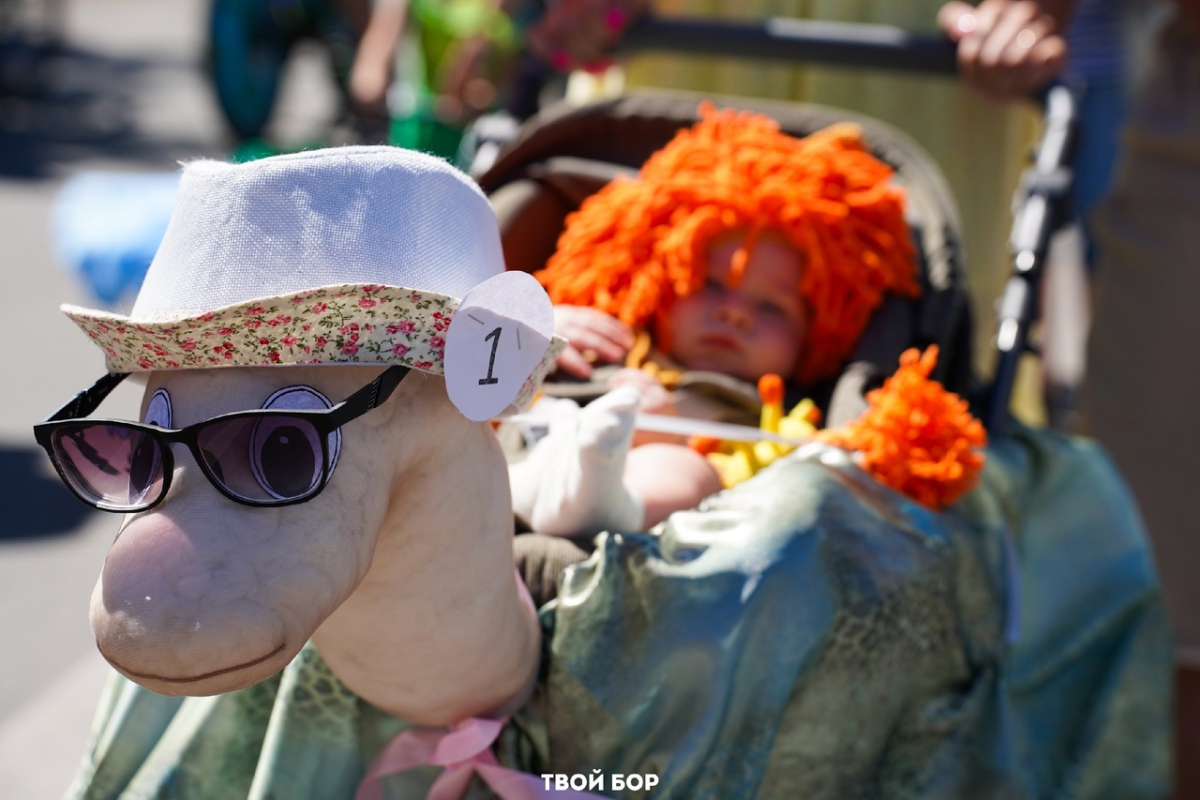 На Бору состоялся семейный парад