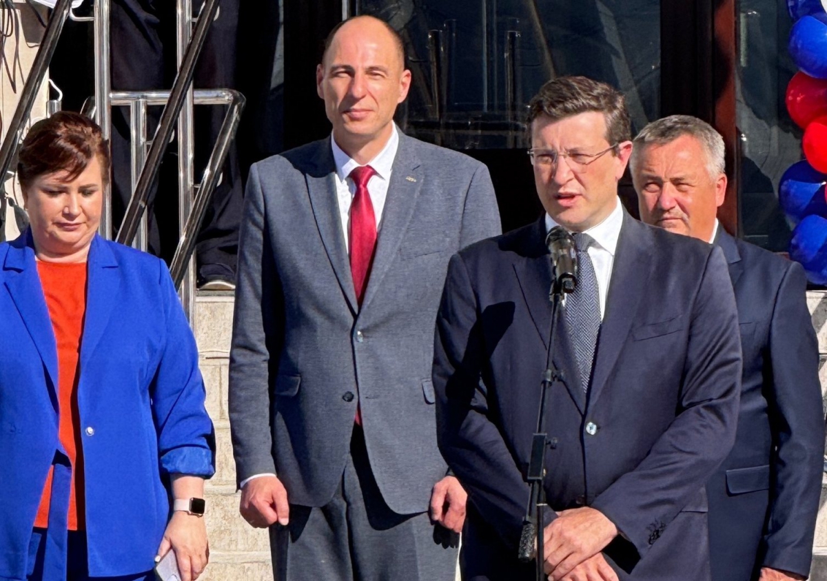 Губернатор Глеб Никитин поддержал запрет вейпов