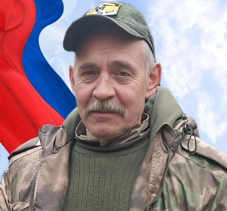 На Бору простятся с бойцом СВО