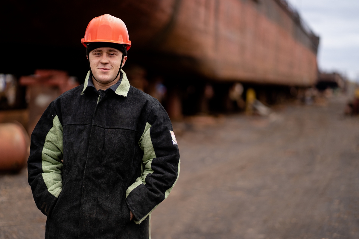 ГДЕ РАДЫ МОЛОДЫМ? НА БОРРЕМФЛОТЕ!