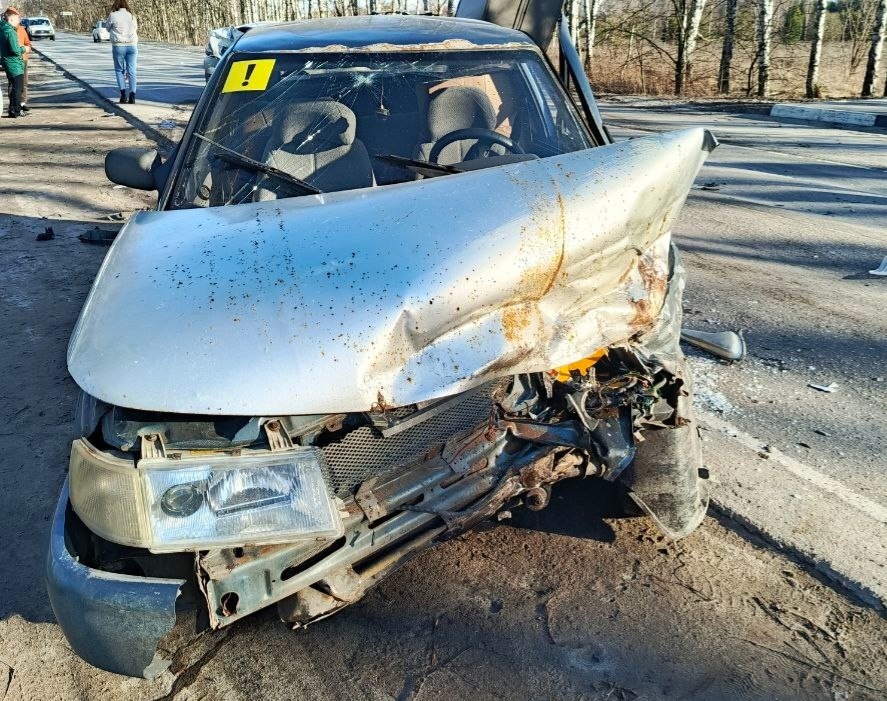 Пять взрослых и ребёнок пострадали в ДТП на Бору