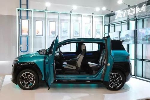 «Борский стекольный завод» станет производителем стёкол для нового российского электромобиля «Атом»