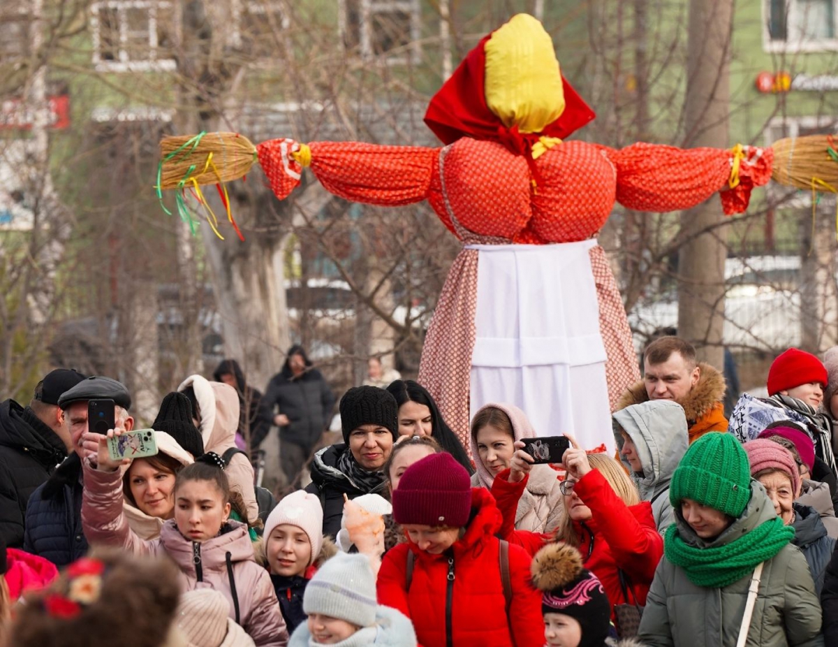 Как прошли масленичные гуляния на Бору и Стекольном