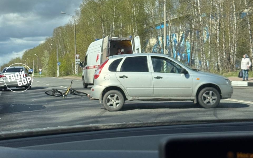 На Бору сбили велосипедиста