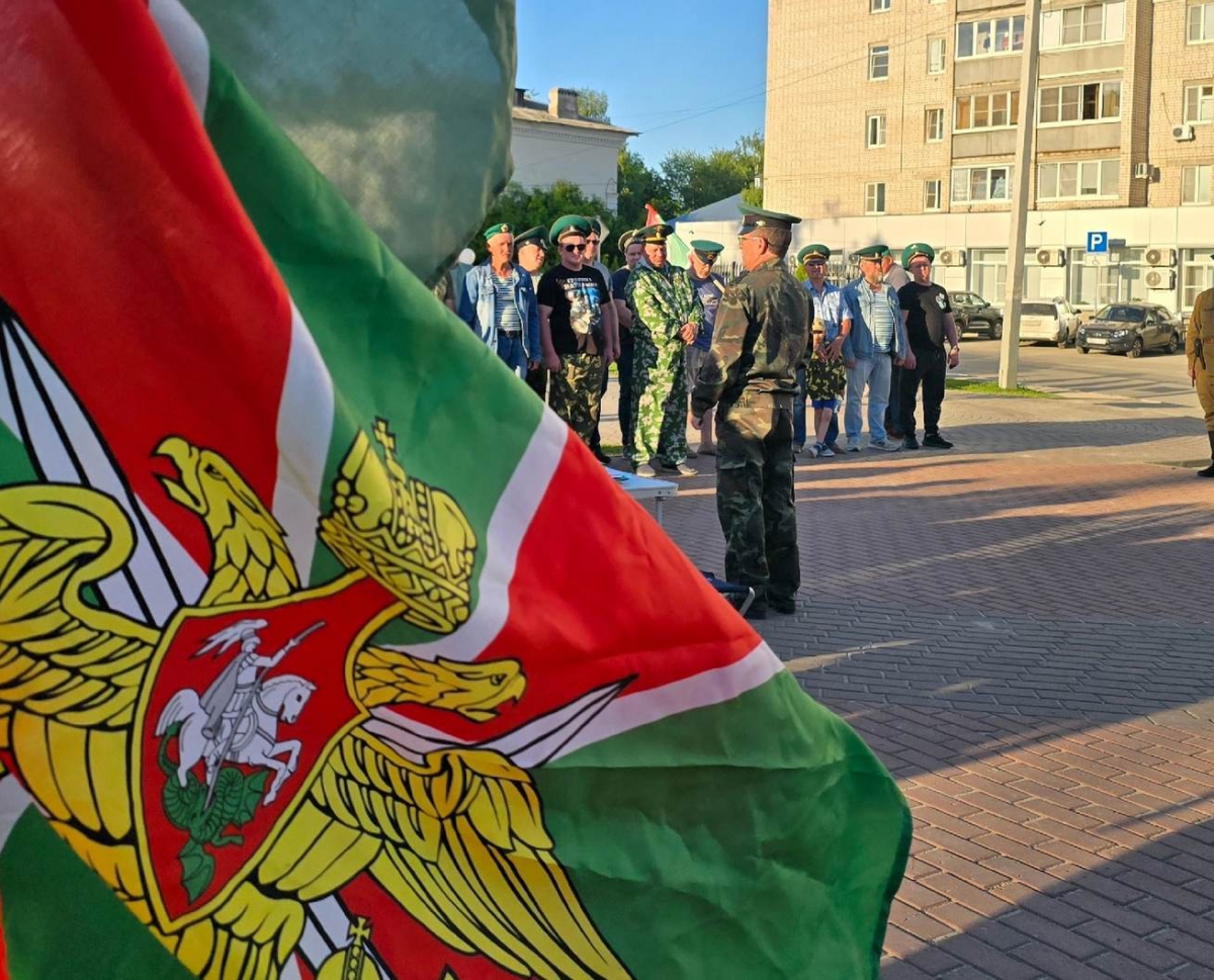 Борские пограничники проведи боевой расчет