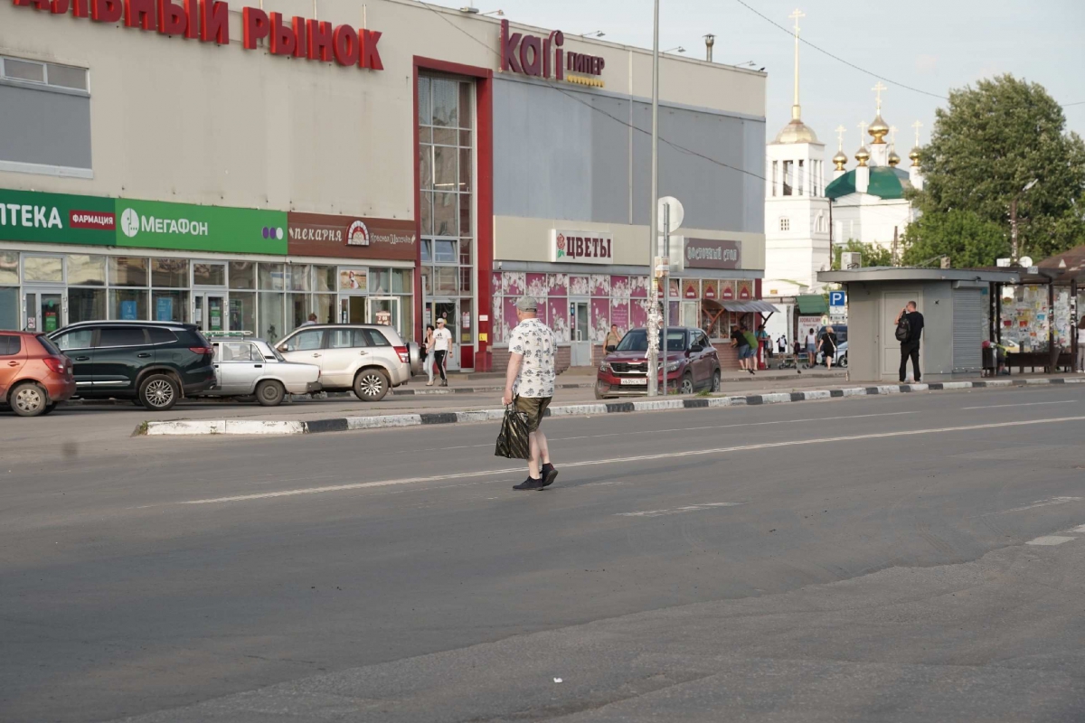 От подписчика про стихийную торговлю у рынка:
