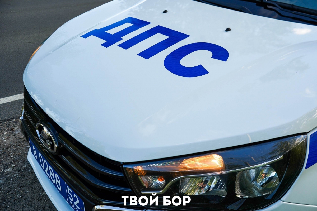 Несовершеннолетний водитель покалечился на дороге