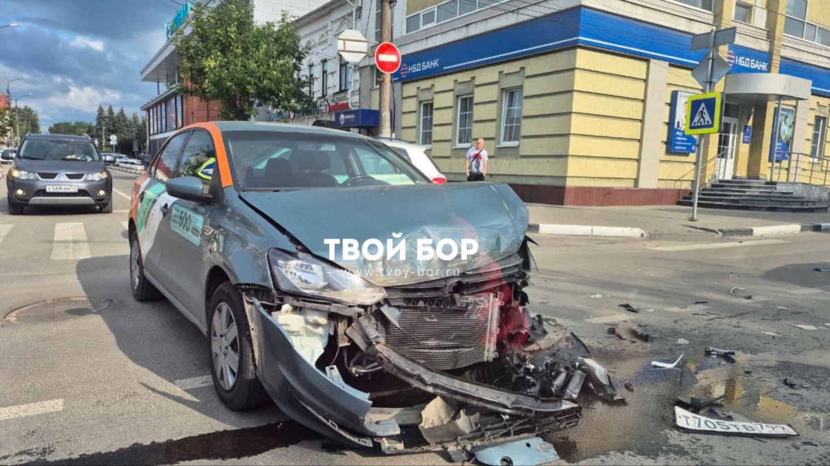 Нужен ли светофор на Ленина?