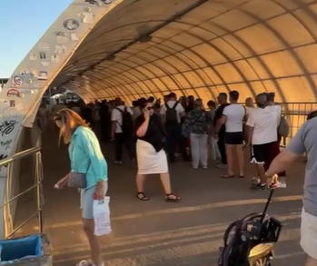 Видимо, кто-то что-то перепутал