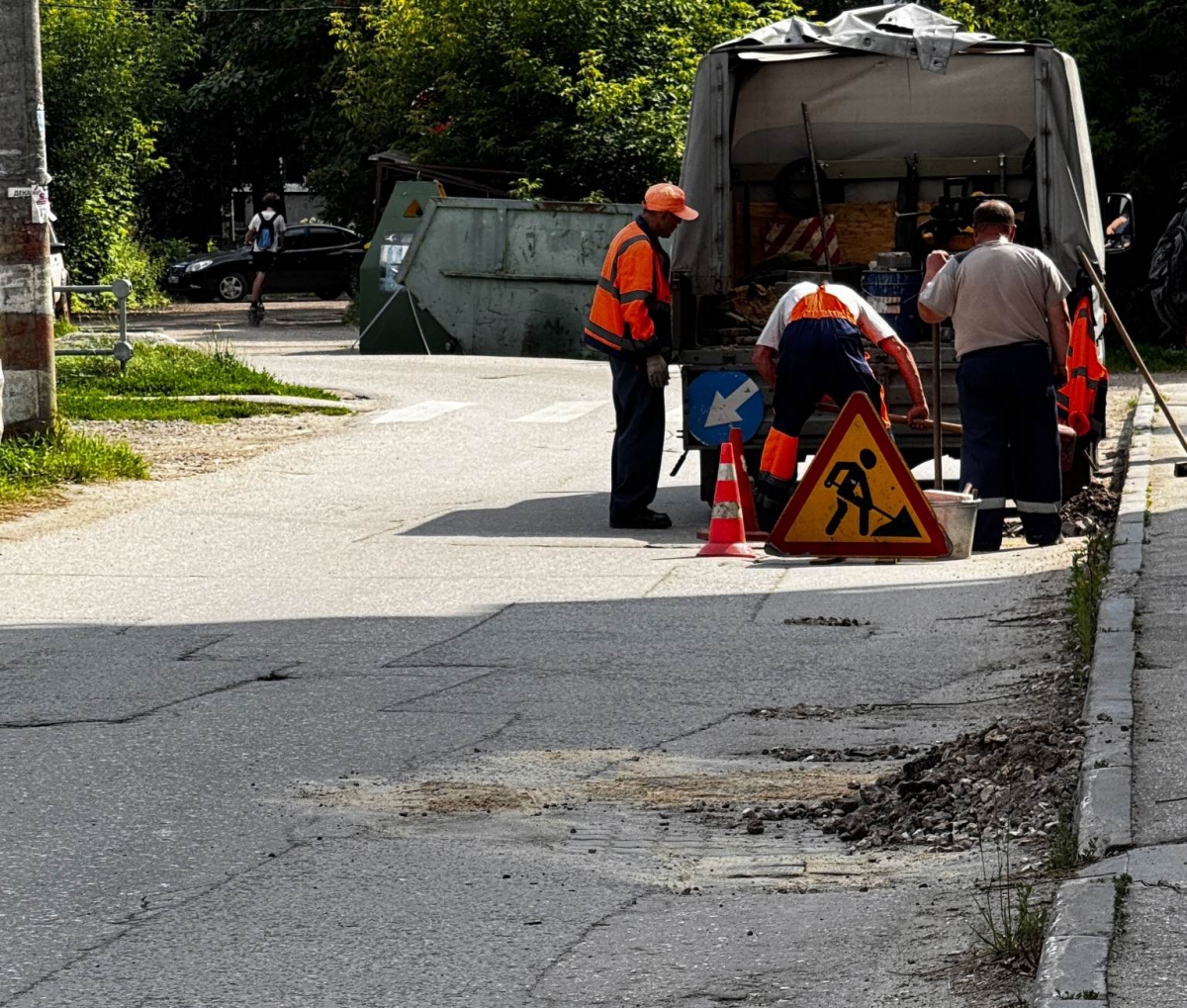 Интересный ямочный ремонт на Красногорке